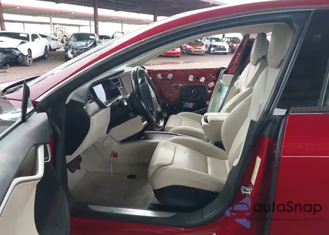 2018 Tesla Model S 100D/75D/P100D из США, поврежденный, VIN 5YJSA1E25JF244607